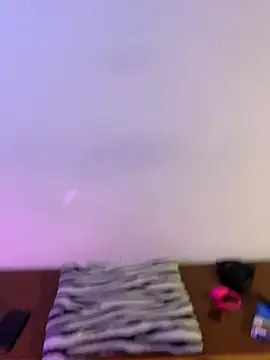 Snapshot of Felicia_smok3 chatting on November 19, 2025, 2:00 am Felicia smok3 online show from November 19, 2025, 2:00 am