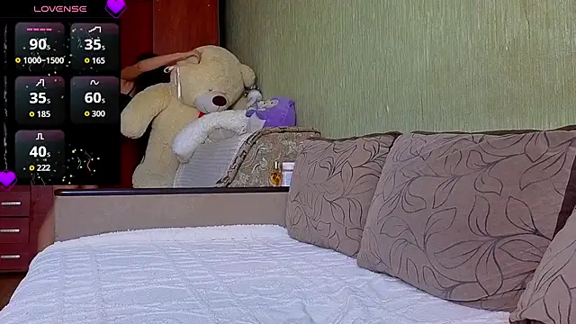 Miss Flexi fit online show from October 31, 2025, 12:50 pm