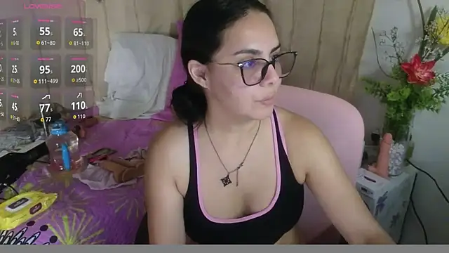lovely trix online show from May 14, 2026, 6:58 pm