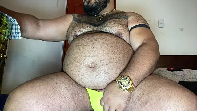 Snapshot of Latino_bigcock chatting on March 22, 2026, 9:07 pm Latino bigcock online show from March 22, 2026, 9:07 pm
