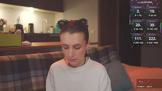 Snapshot of bananya_kitty chatting on February 28, 2025, 7:25 pm bananya kitty online show from February 28, 2025, 7:25 pm