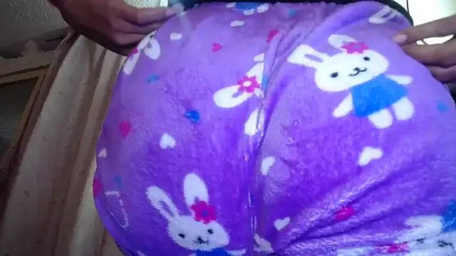 daleska ayala 1 online show from January 26, 2025, 8:13 pm