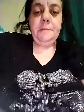 Snapshot of BustyBabyOfficial chatting on January 8, 2025, 1:32 am BustyBabyOfficial online show from January 8, 2025, 1:32 am