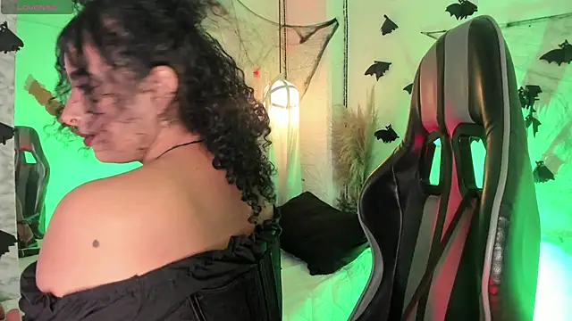 Alizon 1 online show from October 23, 2025, 8:29 pm