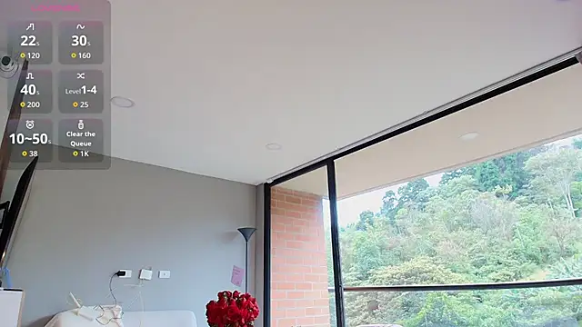 Helenbronwx online show from November 23, 2025, 3:12 pm