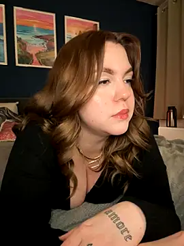 VictoriaLaFleur online show from November 10, 2025, 9:25 pm