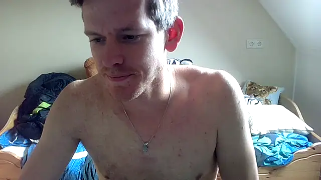 Snapshot of Love_Bert chatting on October 7, 2025, 3:09 pm Love Bert online show from October 7, 2025, 3:09 pm