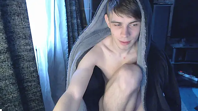 Student Oliver online show from November 26, 2025, 7:31 am