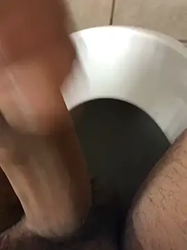 Snapshot of Lun4chuut chatting on January 9, 2025, 9:59 am Lun4chuut online show from January 9, 2025, 9:59 am