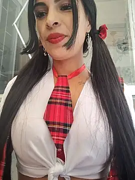 Astrid-- online show from October 31, 2025, 6:20 pm