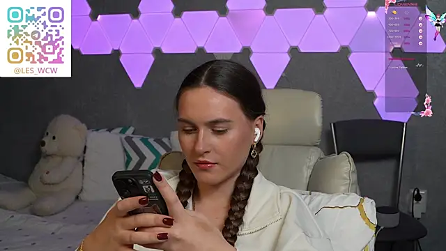 HarleyDeess online show from January 15, 2026, 10:46 pm