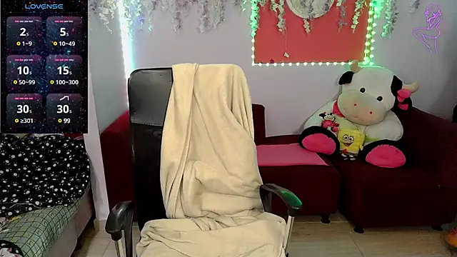 Snapshot of ValentinaMiller_ chatting on January 26, 2025, 8:34 pm ValentinaMiller online show from January 26, 2025, 8:34 pm