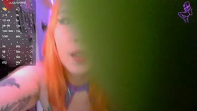 Snapshot of ValentinaMiller_ chatting on October 14, 2025, 5:03 pm ValentinaMiller online show from October 14, 2025, 5:03 pm