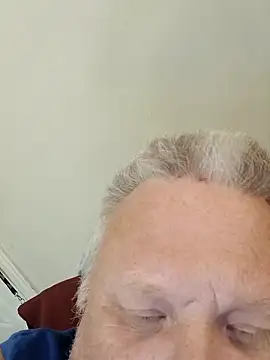 Snapshot of Jbirdb48 chatting on November 7, 2025, 6:52 pm Jbirdb48 online show from November 7, 2025, 6:52 pm