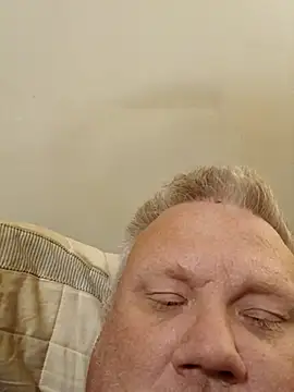 Snapshot of Jbirdb48 chatting on November 10, 2025, 11:09 am Jbirdb48 online show from November 10, 2025, 11:09 am