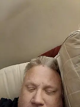 Snapshot of Jbirdb48 chatting on November 22, 2025, 5:28 am Jbirdb48 online show from November 22, 2025, 5:28 am