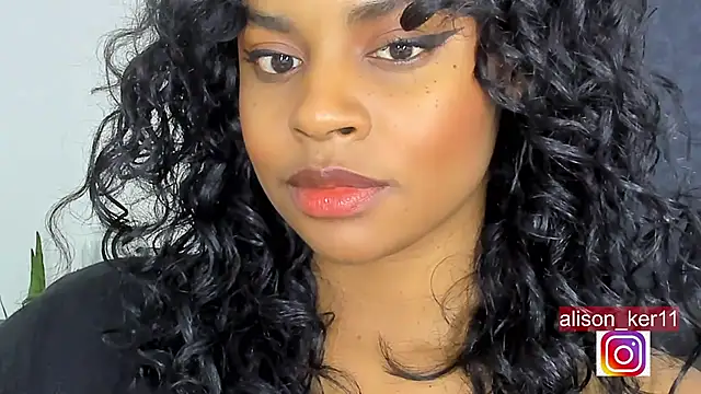 Snapshot of alison-ker3 chatting on December 7, 2024, 3:25 am alison-ker3 online show from December 7, 2024, 3:25 am