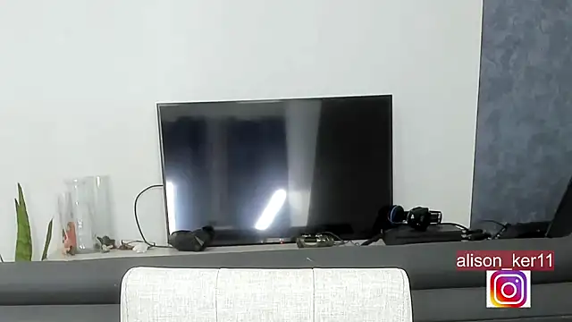 Snapshot of alison-ker3 chatting on December 7, 2024, 6:32 am alison-ker3 online show from December 7, 2024, 6:32 am