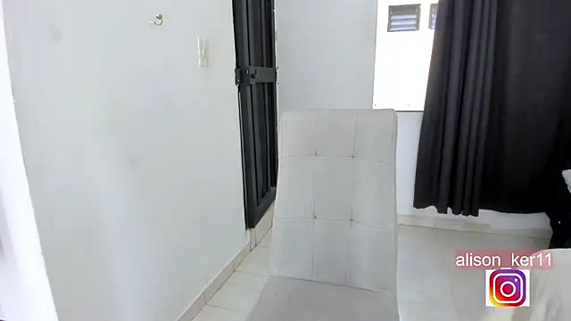 Snapshot of alison-ker3 chatting on January 18, 2025, 11:54 am alison-ker3 online show from January 18, 2025, 11:54 am