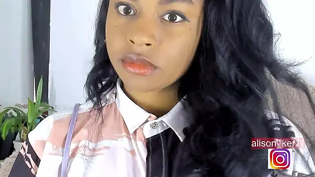 Snapshot of alison-ker3 chatting on January 30, 2025, 11:44 am alison-ker3 online show from January 30, 2025, 11:44 am