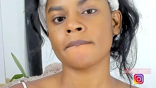 Snapshot of alison-ker3 chatting on February 14, 2025, 7:07 am alison-ker3 online show from February 14, 2025, 7:07 am