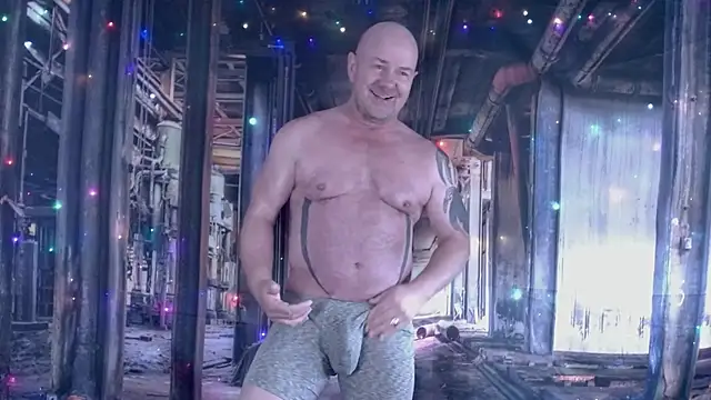 ManlyPrisonGuy online show from November 29, 2025, 1:25 pm