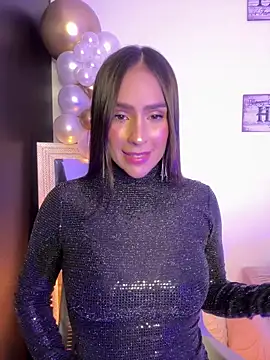 Snapshot of Mau_White chatting on March 9, 2025, 1:04 am Mau White online show from March 9, 2025, 1:04 am