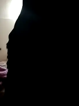 Snapshot of sexcazzo chatting on December 16, 2025, 5:29 pm sexcazzo online show from December 16, 2025, 5:29 pm