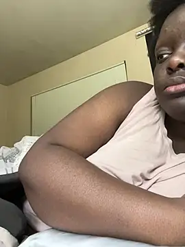 Snapshot of Yagurl__west chatting on March 10, 2025, 12:15 pm Yagurl west online show from March 10, 2025, 12:15 pm