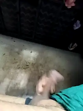 Rayito6969xh online show from November 19, 2025, 4:40 pm