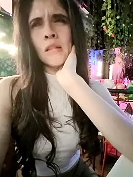 Snapshot of ambar-adaams chatting on December 20, 2024, 12:08 am ambar-adaams online show from December 20, 2024, 12:08 am