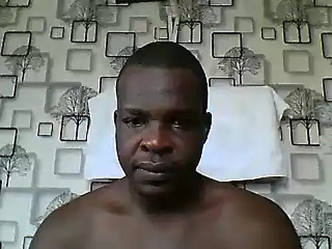 Snapshot of Chumba_001 chatting on February 4, 2025, 4:37 am Chumba 001 online show from February 4, 2025, 4:37 am