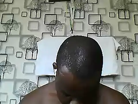 Snapshot of Chumba_001 chatting on February 4, 2025, 7:40 am Chumba 001 online show from February 4, 2025, 7:40 am