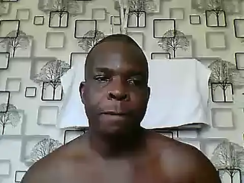 Snapshot of Chumba_001 chatting on February 7, 2025, 7:29 am Chumba 001 online show from February 7, 2025, 7:29 am