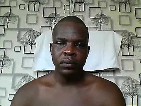 Snapshot of Chumba_001 chatting on February 17, 2025, 4:42 am Chumba 001 online show from February 17, 2025, 4:42 am