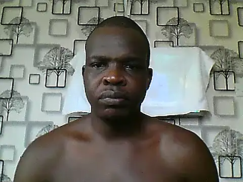 Snapshot of Chumba_001 chatting on February 19, 2025, 4:12 am Chumba 001 online show from February 19, 2025, 4:12 am