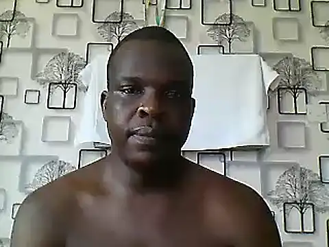 Snapshot of Chumba_001 chatting on March 13, 2025, 12:35 pm Chumba 001 online show from March 13, 2025, 12:35 pm