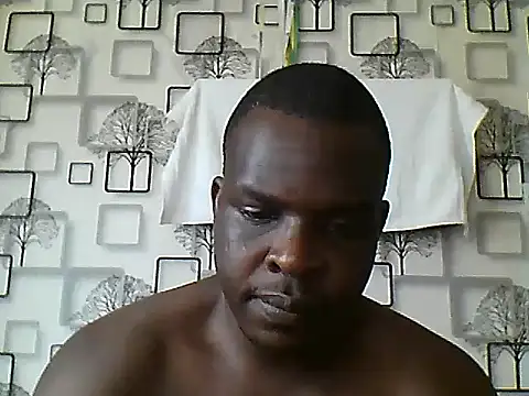 Snapshot of Chumba_001 chatting on September 12, 2025, 9:31 am Chumba 001 online show from September 12, 2025, 9:31 am