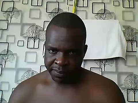 Snapshot of Chumba_001 chatting on October 1, 2025, 6:30 am Chumba 001 online show from October 1, 2025, 6:30 am