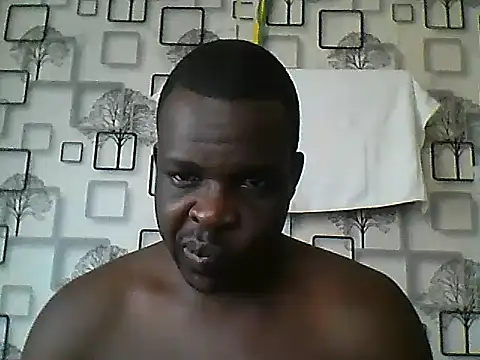 Snapshot of Chumba_001 chatting on October 26, 2025, 4:18 am Chumba 001 online show from October 26, 2025, 4:18 am