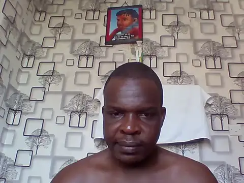 Snapshot of Chumba_001 chatting on April 28, 2026, 7:35 am Chumba 001 online show from April 28, 2026, 7:35 am