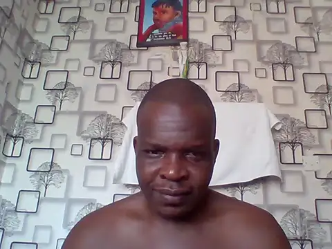 Snapshot of Chumba_001 chatting on May 5, 2026, 5:48 am Chumba 001 online show from May 5, 2026, 5:48 am