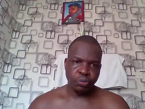 Snapshot of Chumba_001 chatting on May 25, 2026, 6:41 am Chumba 001 online show from May 25, 2026, 6:41 am