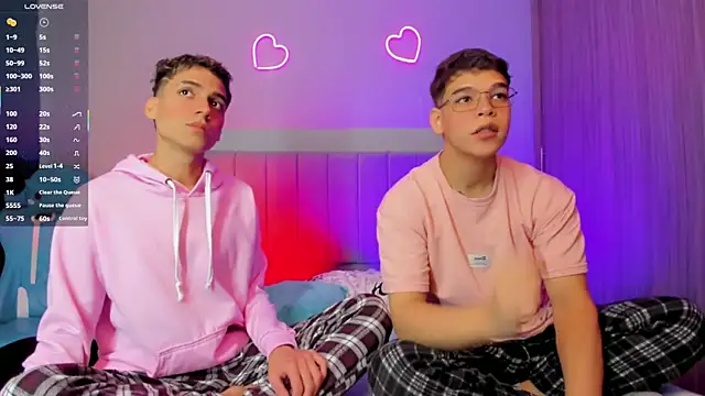 Snapshot of jake_and_joaquin chatting on March 17, 2025, 11:42 am jake and joaquin online show from March 17, 2025, 11:42 am