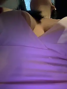 my-kitty online show from November 17, 2025, 3:56 am