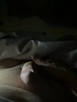 Snapshot of bertram59 chatting on February 15, 2026, 10:14 am bertram59 online show from February 15, 2026, 10:14 am