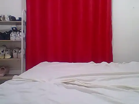 sexy  candyy online show from May 5, 2026, 7:00 pm