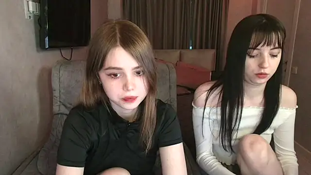 Snapshot of BlackyKitt chatting on February 14, 2025, 4:09 pm BlackyKitt online show from February 14, 2025, 4:09 pm