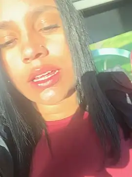 Snapshot of pamela_anderson_ chatting on December 22, 2024, 11:33 am pamela anderson online show from December 22, 2024, 11:33 am