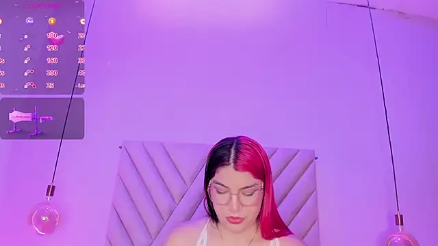 EmmaSwift  online show from January 8, 2026, 4:04 am